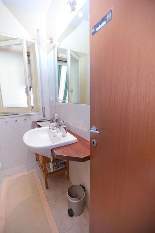 Rooms Rent Vesuvio B&B Napoli Eksteriør bilde