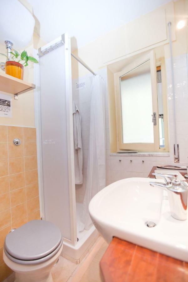 Rooms Rent Vesuvio B&B Napoli Eksteriør bilde
